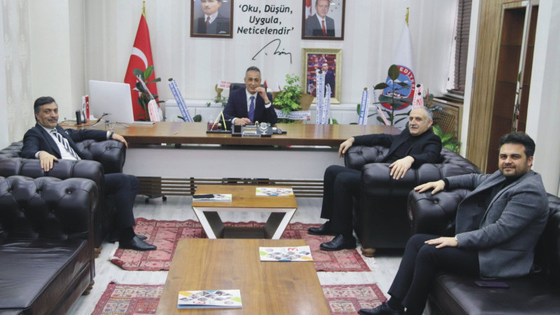 Cemal Can'dan Ağrı Belediye Başkanı Metin Karadoğan'a ziyaret