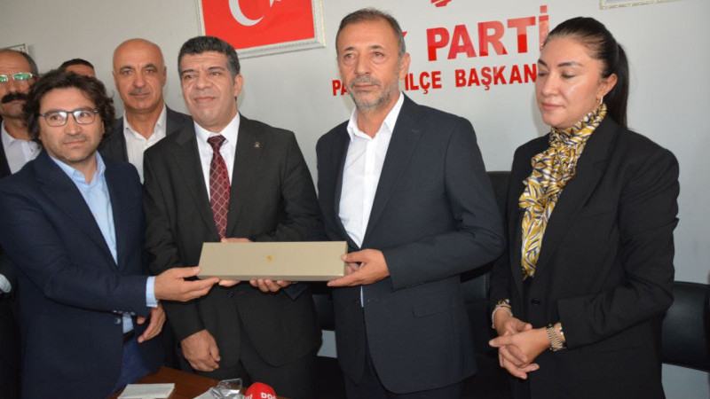 AK Parti Patnos İlçe Başkanlığında Devir Teslim Töreni