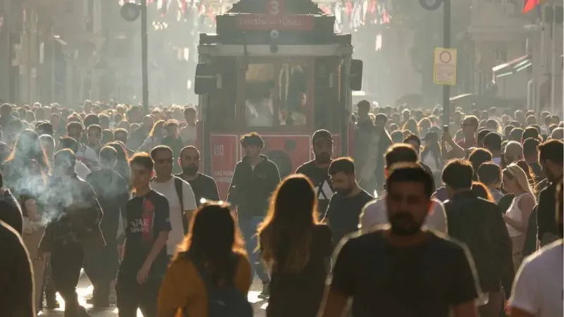 AK Parti yetkilileri Türkiye'yi gezdi, rapor hazırladı: İşte vatandaşın İki Temel Problemi