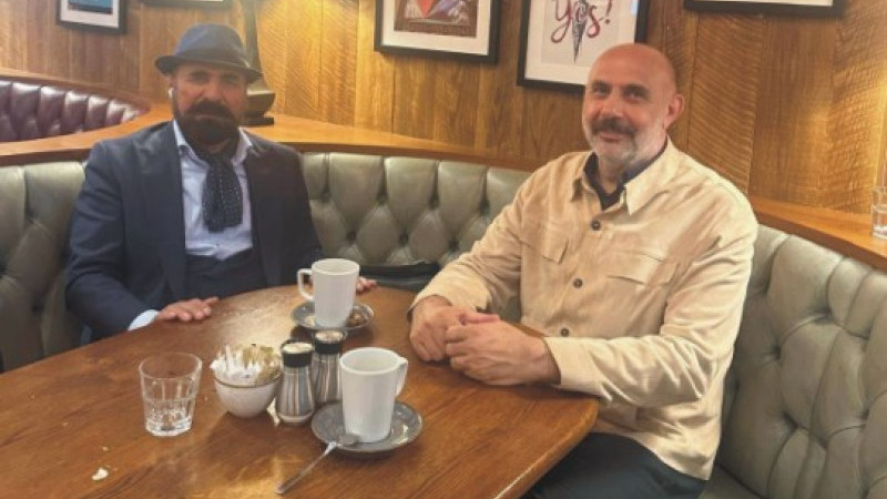 Cemal Kaya ile Şivan Perwer Londra’da Buluştu: Barışa Sanatla Katkı Mesajı