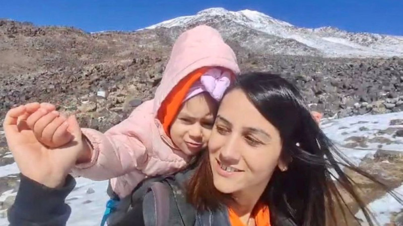 Anne kızın Ağrı Dağı yolculuğu