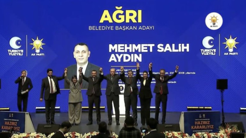 Mehmet Salih Aydın Belediye Meclis üyesi aday listesini açıkladı