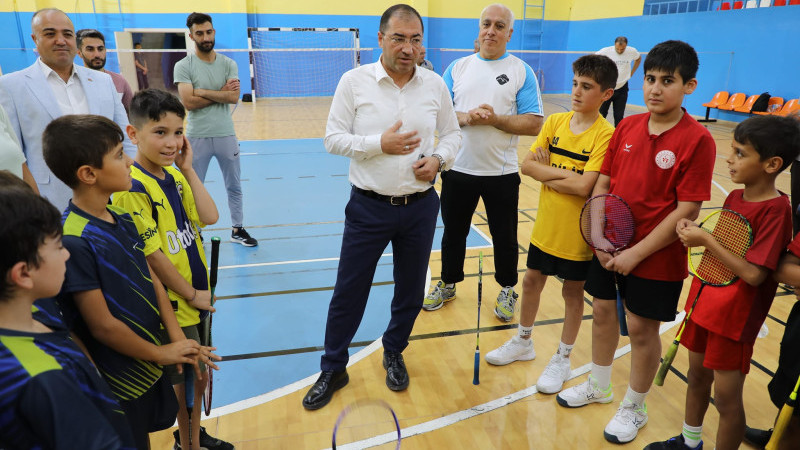 Badminton Gelişim Kampı Ağrı’da başladı