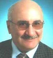 A.Vahap Akbaş