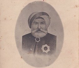 Abdülhak Molla