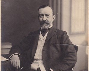 Abdülhak Hamit Tarhan