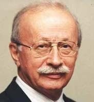 Oktay Ekşi