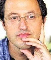 Tanıl Bora
