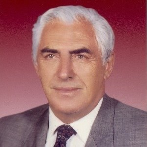 Nejat Diyarbekirli