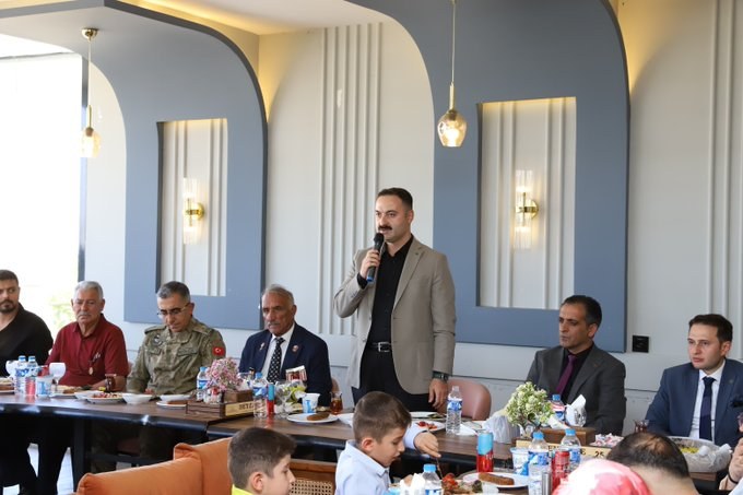 Doğubayazıt Kaymakamlığı Gaziler ve Şehit Ailelerini Aynı Sofrada Buluşturdu