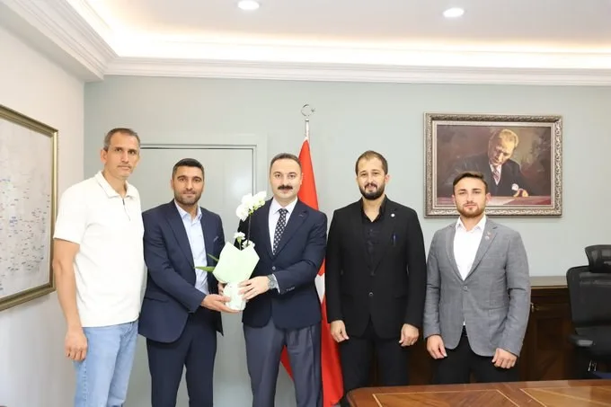Doğubayazıt Kaymakamı Mustafa Ayvat, Türk Eğitim-Sen Heyetini Ağırladı
