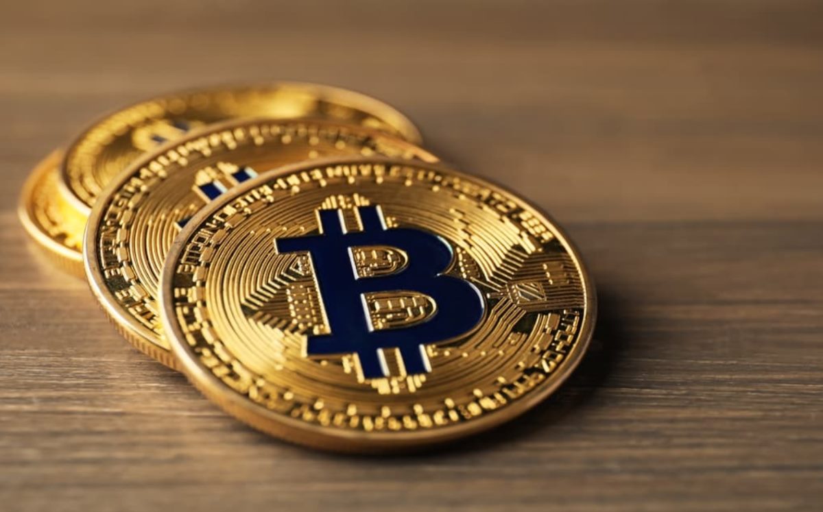 Bitcoin’de Dev Arz Şoku! Uzun Vadeli Yatırımcılar Satışı Durdurdu