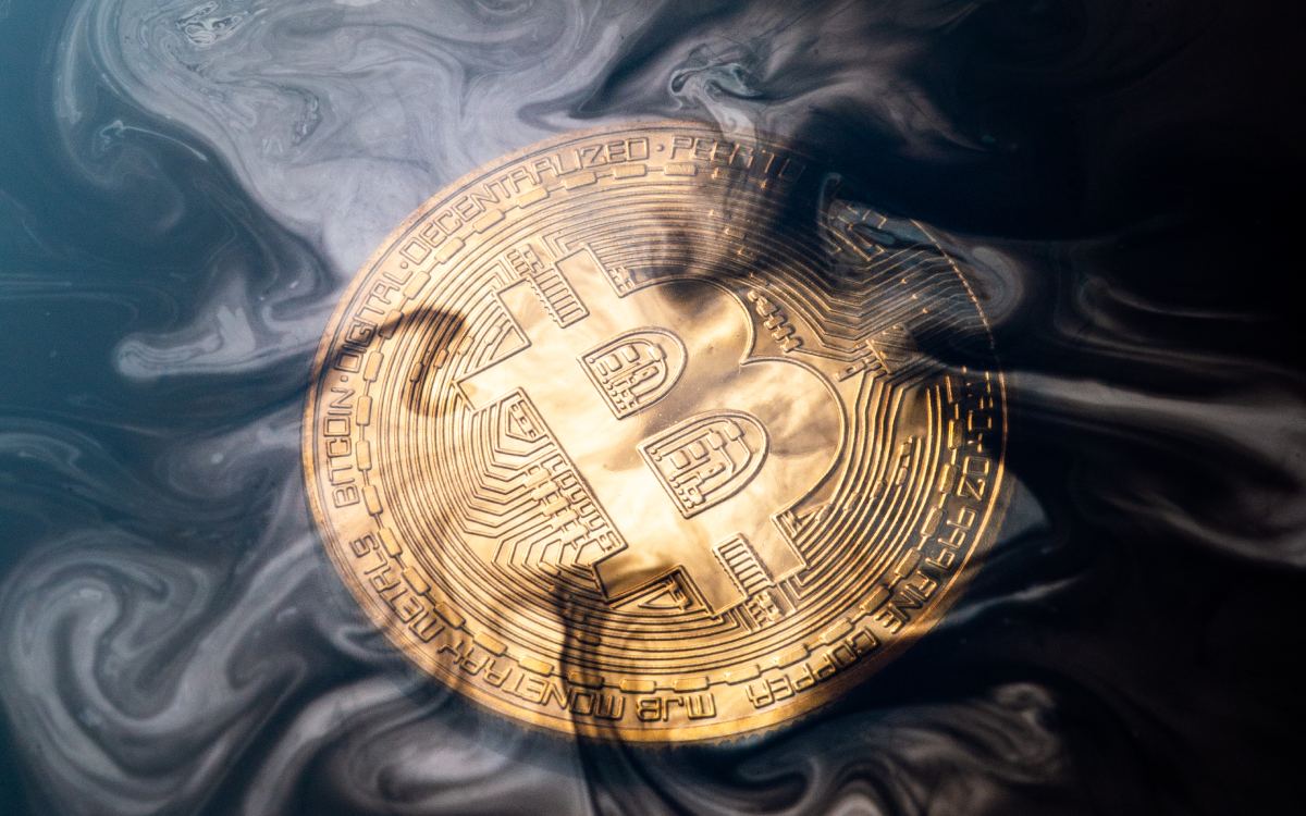 Bitcoin’de düşüş sürüyor: 2 yıl sonra ilk kez görüldü